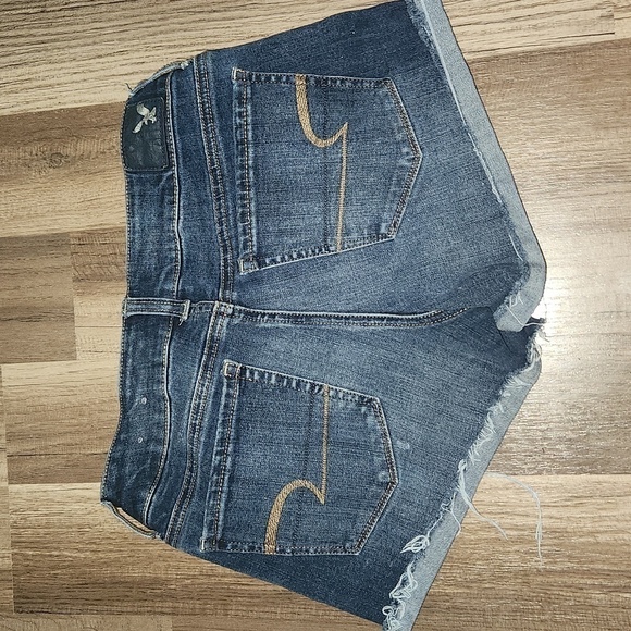 AMERICAN Eagle Outfitters Denim Jean Shorts size 2 360° Super Stretch - Picture 4 of 4